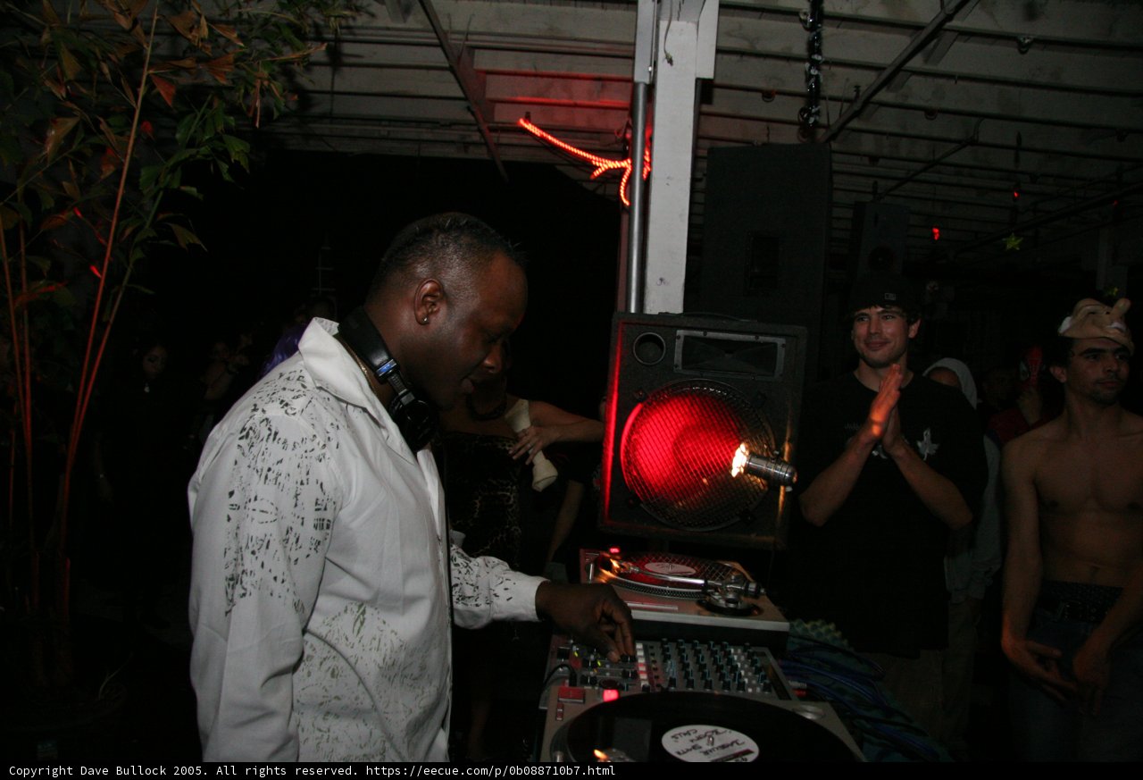 Nightlife Music Set