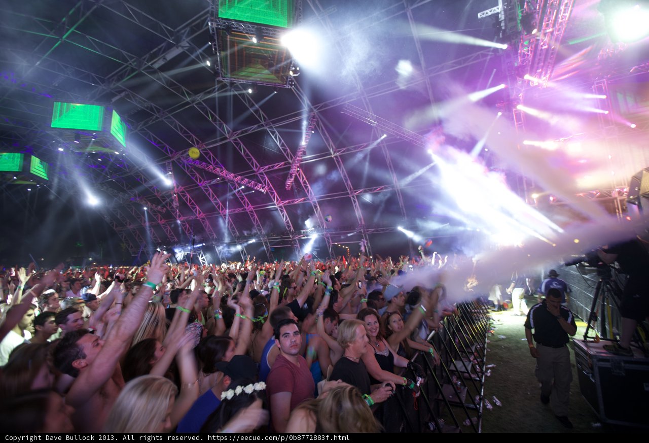 Smoke and Spotlight at Coachella
