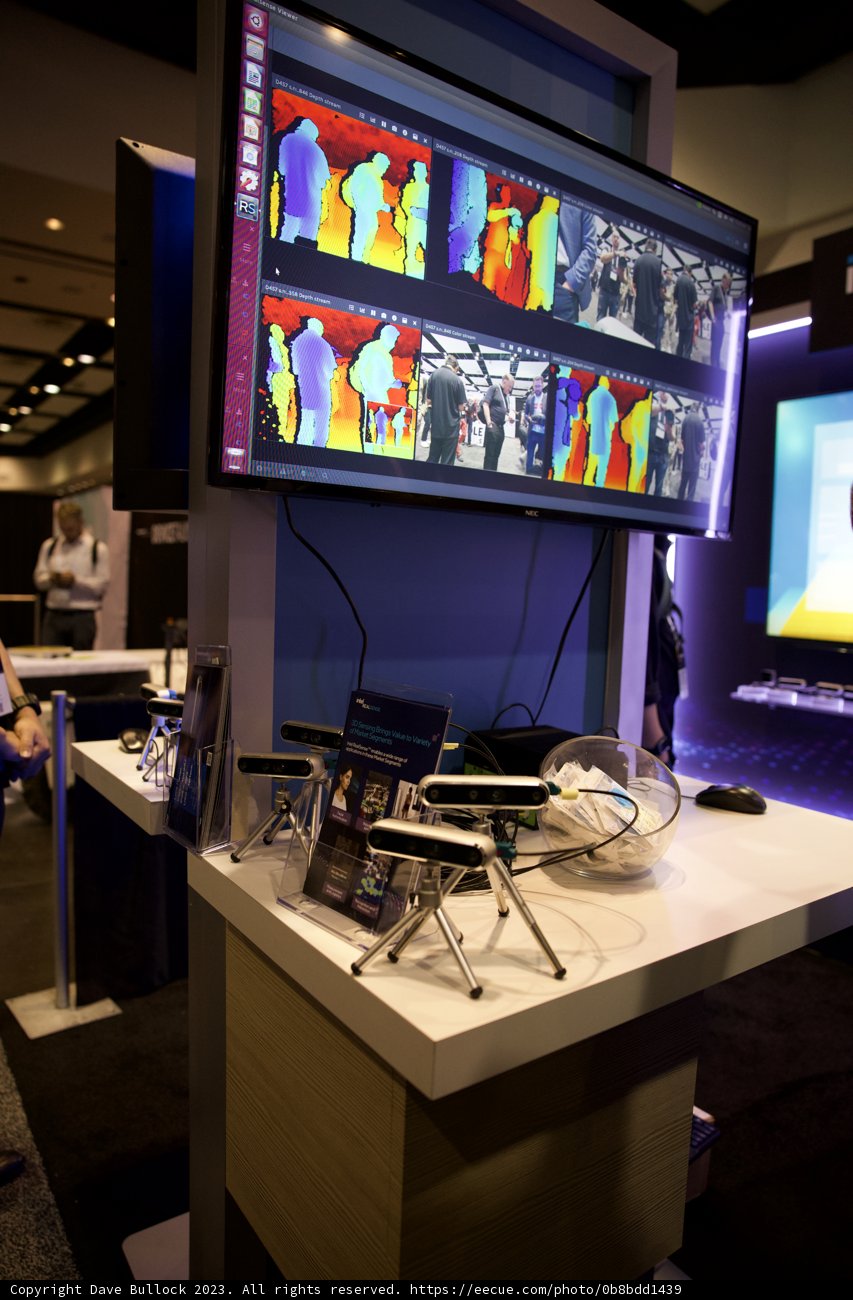 Leading Edge of Screen Technology at Robobusiness Expo 2023