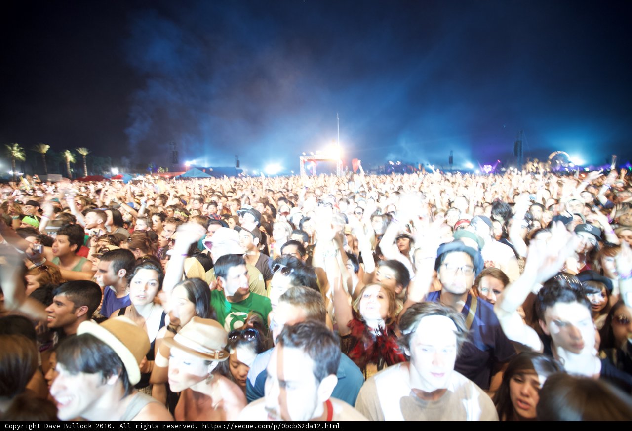 Fedez rocks the crowd at Coachella