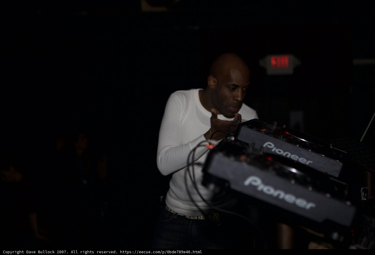 MC Q and the Total Science DJ Set