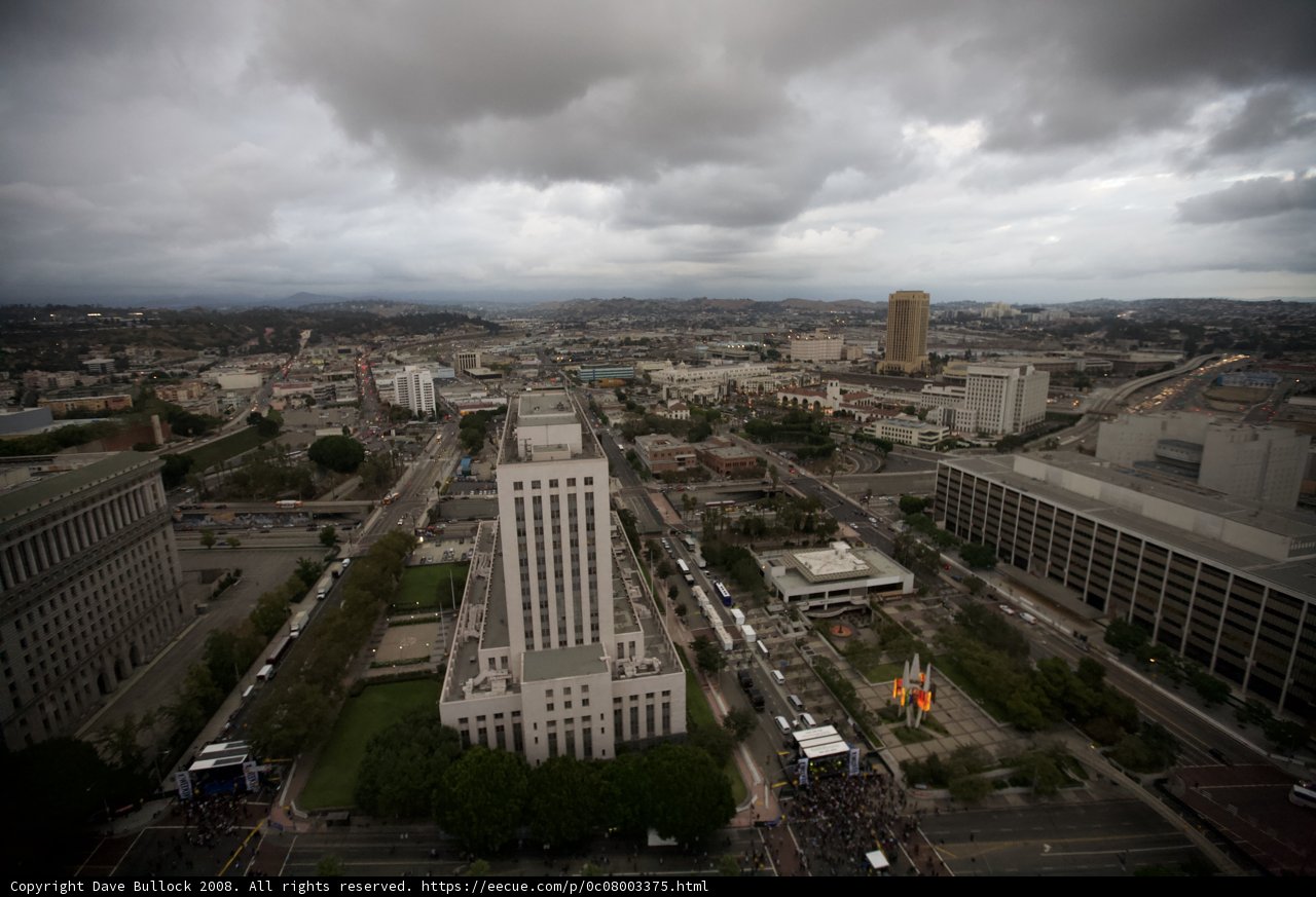 Metropolis in the Clouds