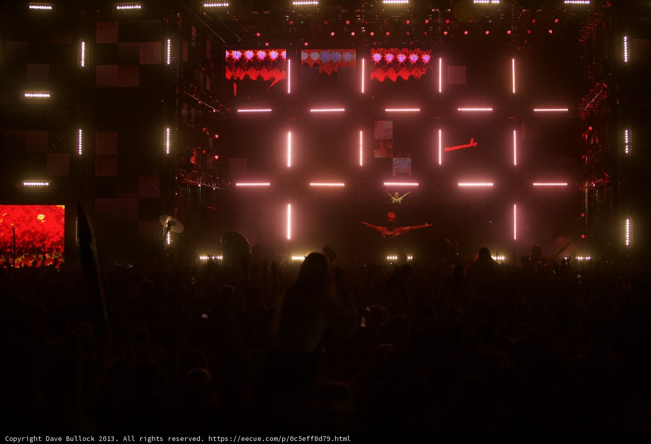 Spotlight on the Crowd
