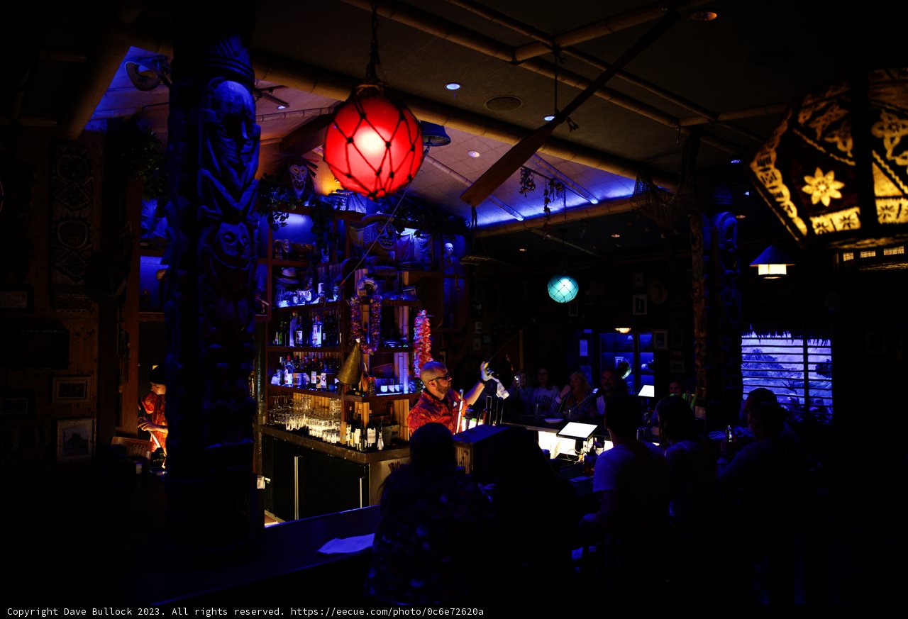 Urban Pub Night - Disneyland Adventure
