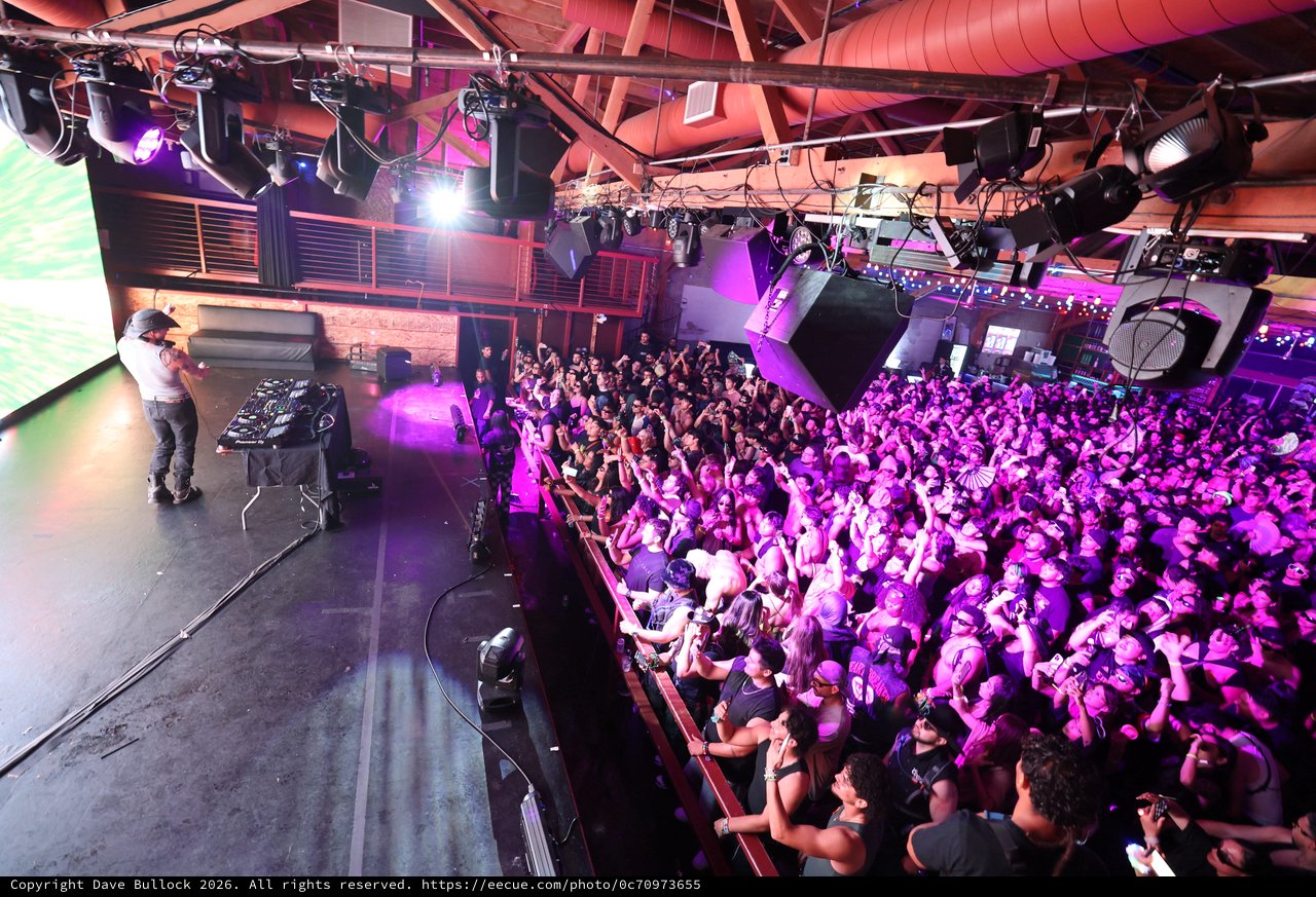 Massive Crowd Erupts at Wobbleland 2026 Bass Festival