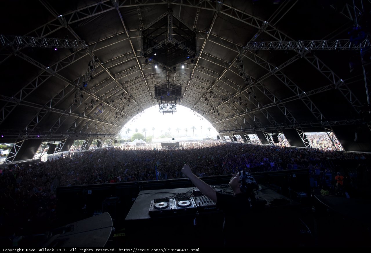 DJ in the Spotlight