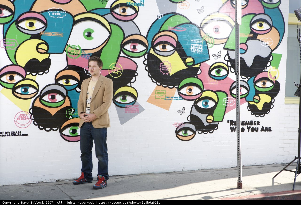 Eyes of the Mural