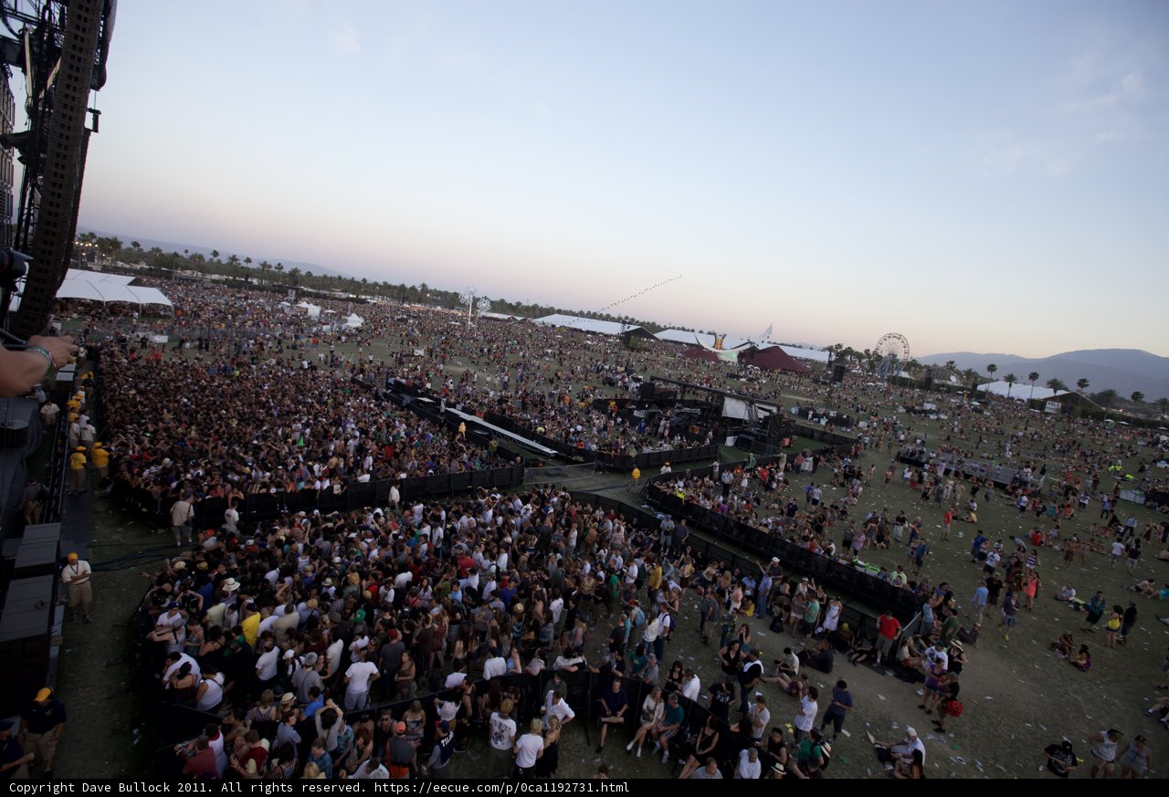 Coachella 2011 Crowd