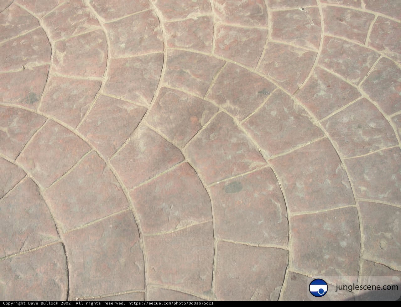 Circular Walkway Pattern