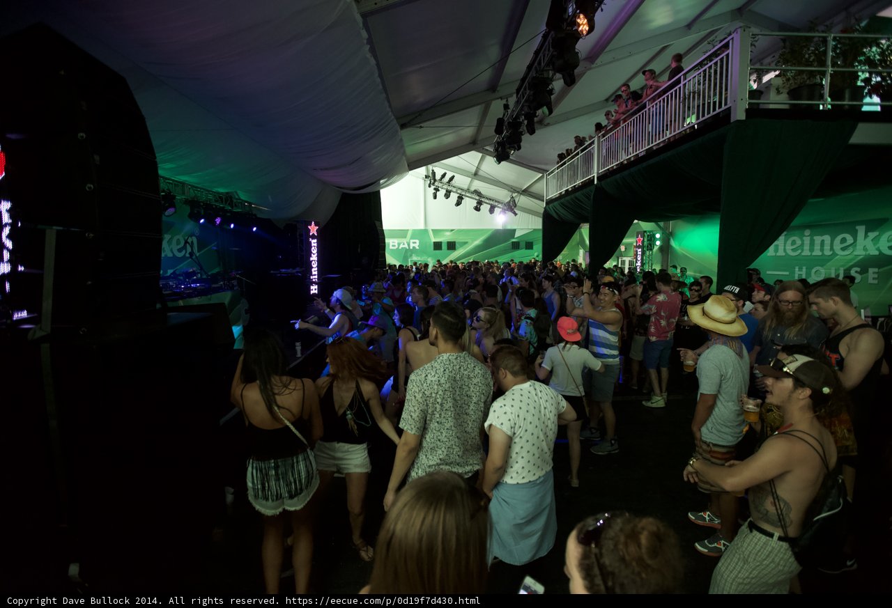 Jamming in the Urban Tent