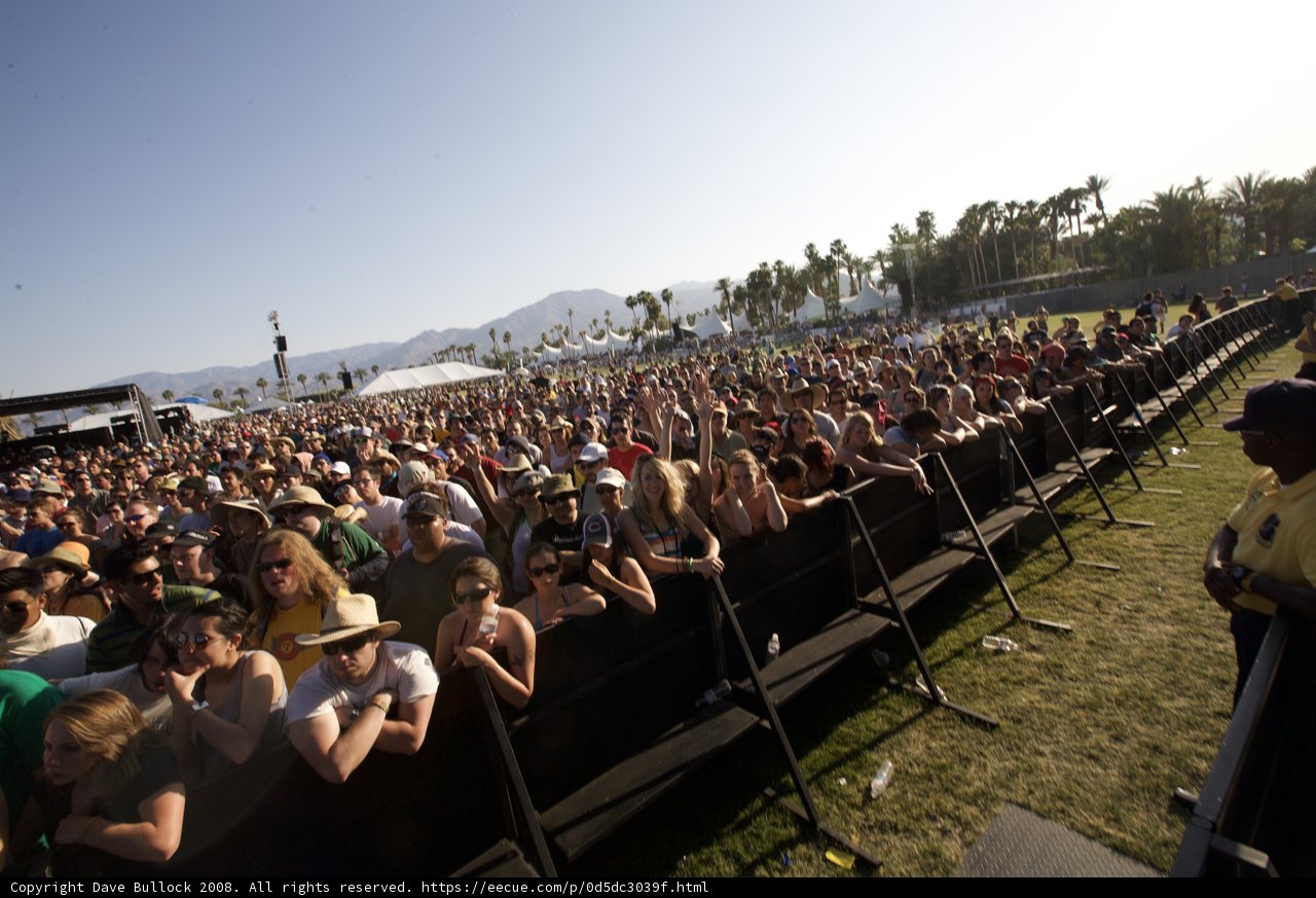 Coachella 2008: A Rocking Crowd