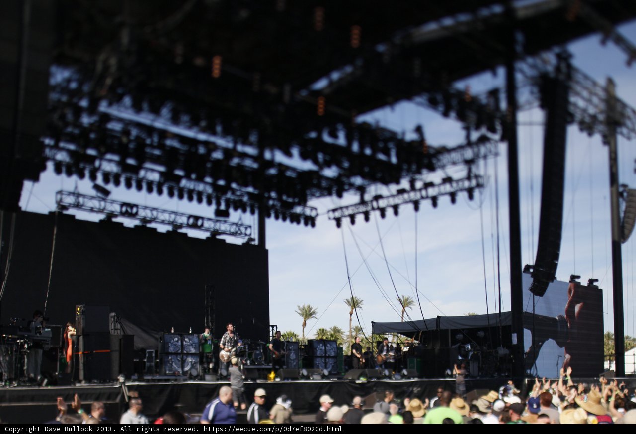 Rockin' with the Crowd