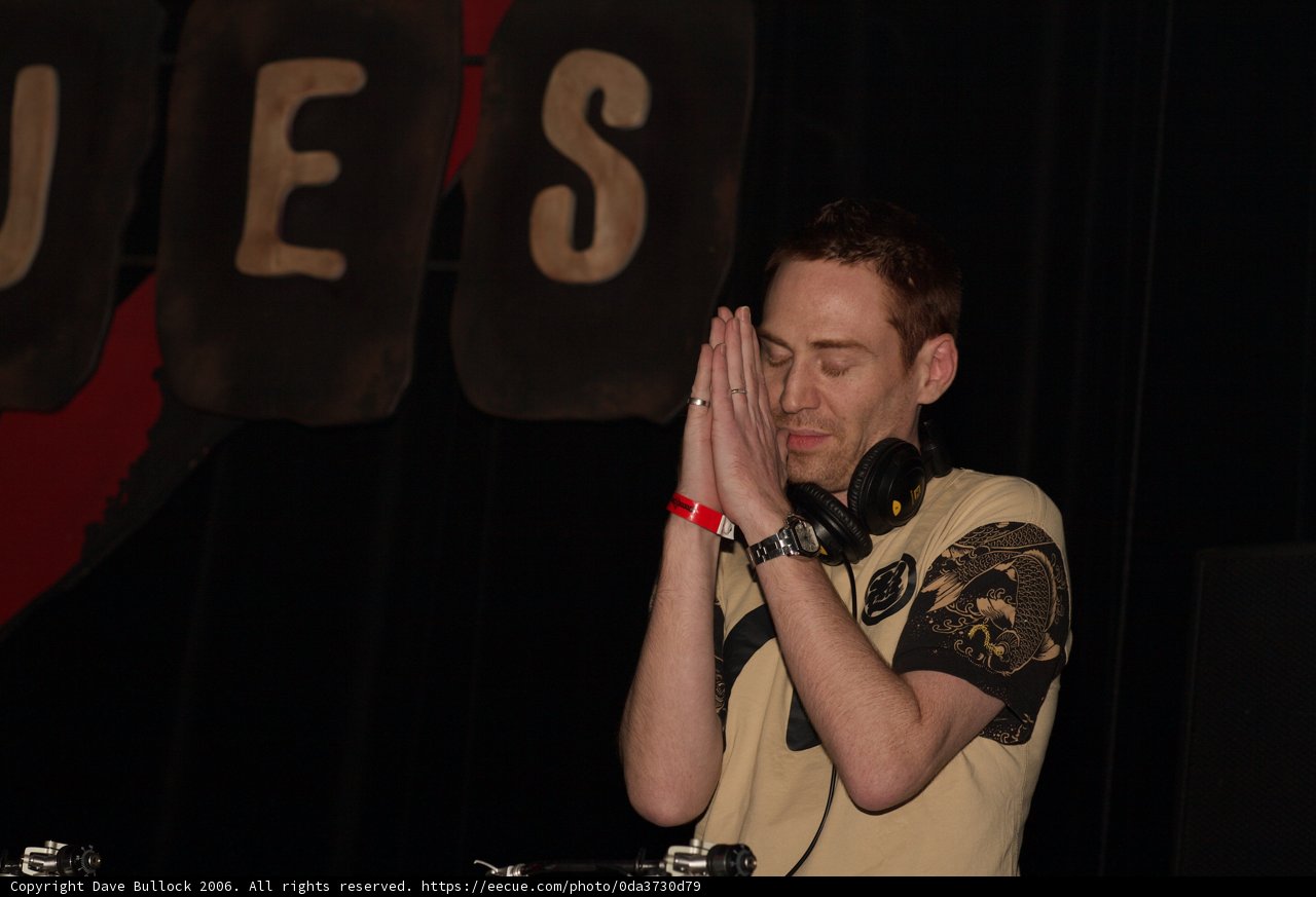 DJ-ing to the Crowd