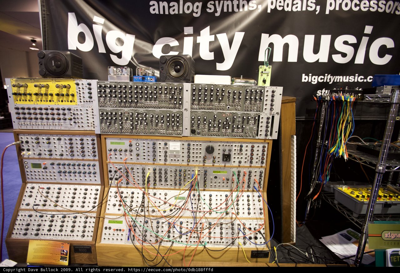 Electronic Bliss at the 2009 NAMM Music Store Display