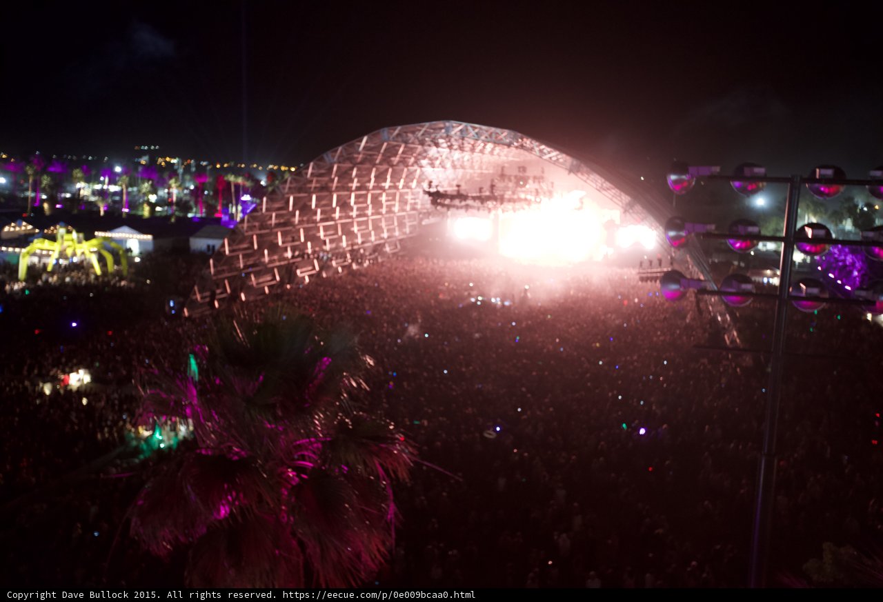 Bright lights and big crowds at Coachella Music Festival