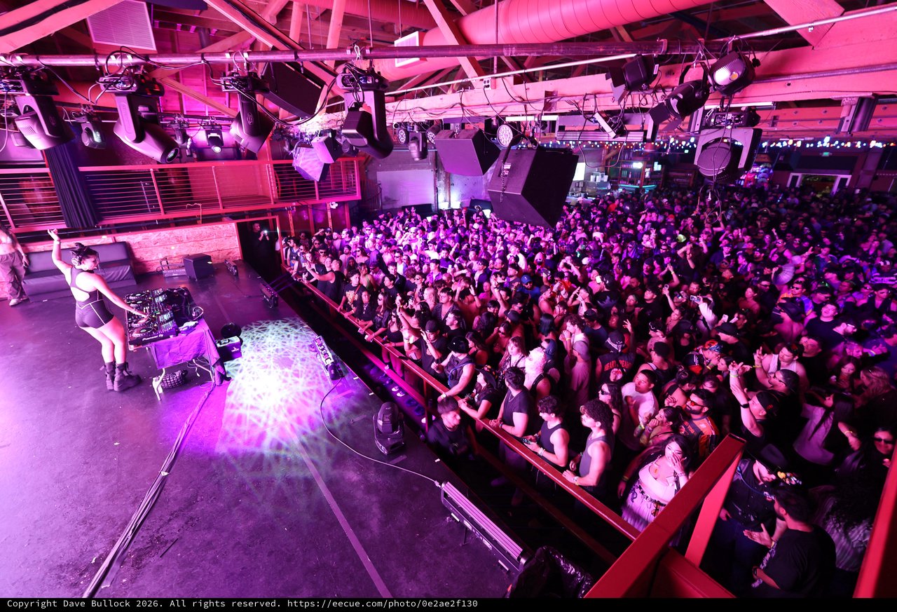 DJ Ignites Packed Crowd at Wobbleland 2026