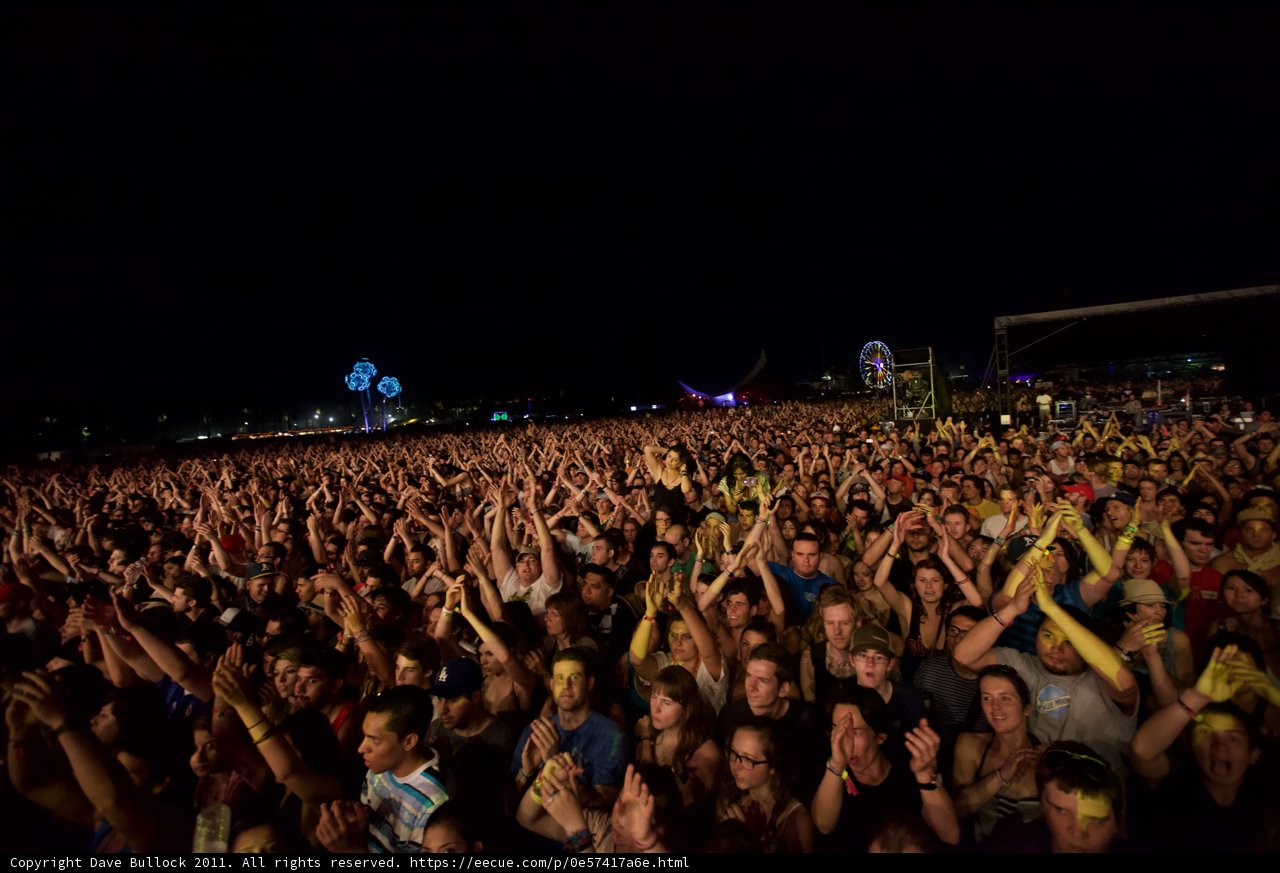 Coachella 2011: A Sea of Hands