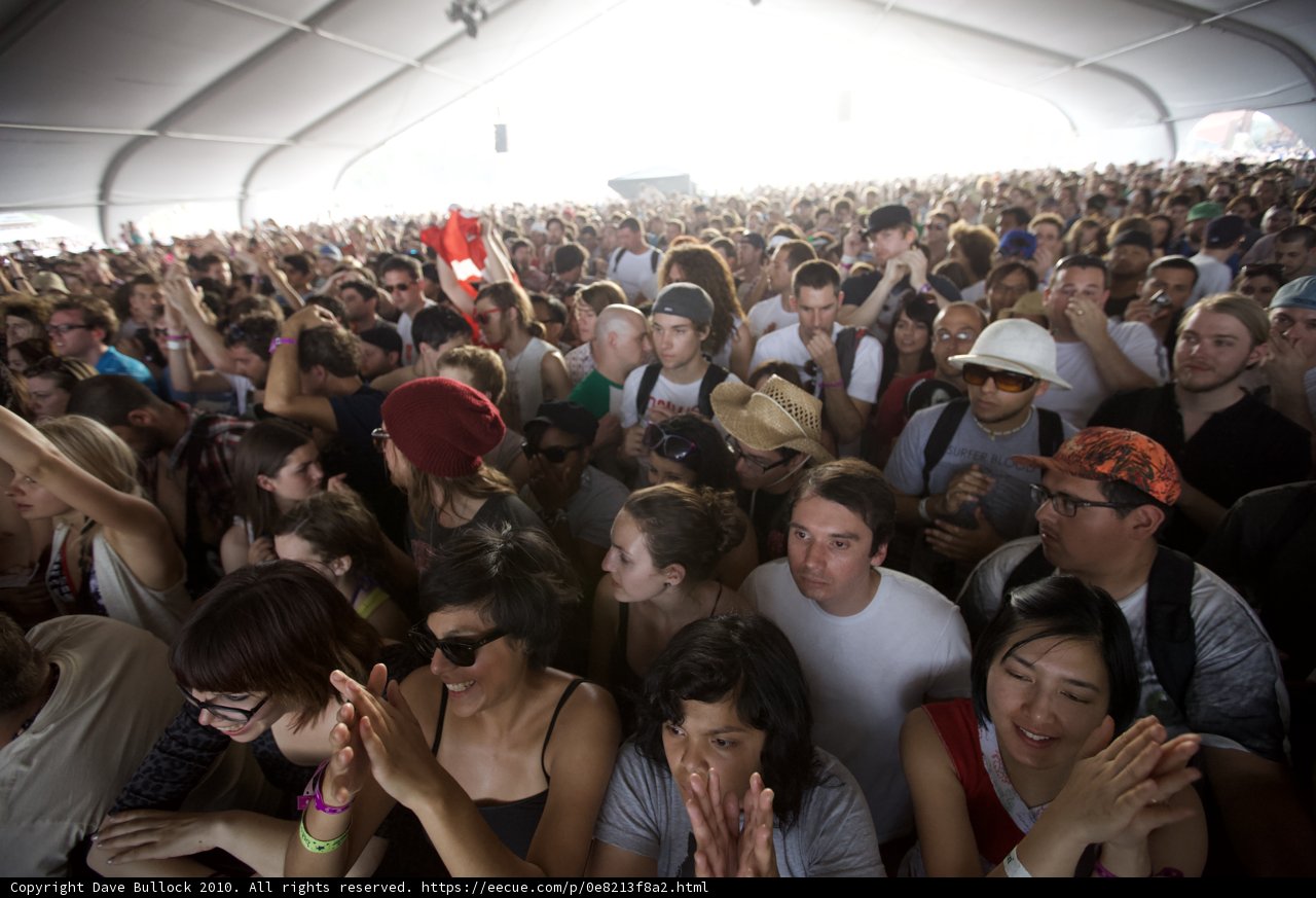 Saturday Crowd Vibes at Coachella 2010