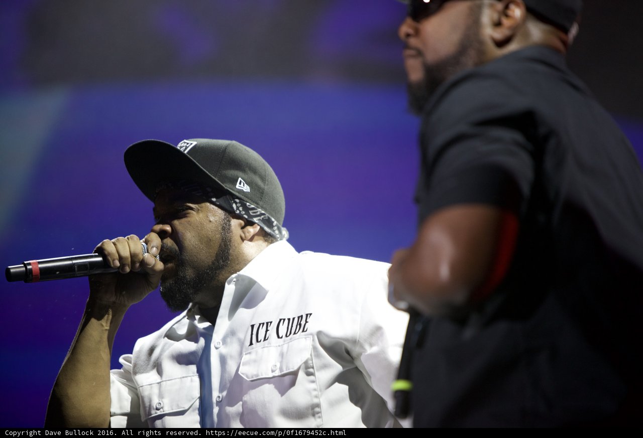 Two Men Captivate Crowd with Song at Coachella 2016