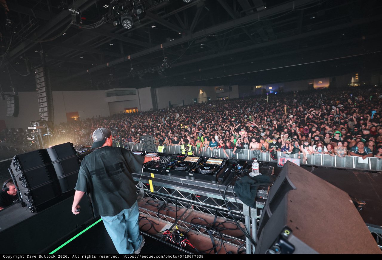 DJ Commands Massive Crowd at Wobbleland 2026
