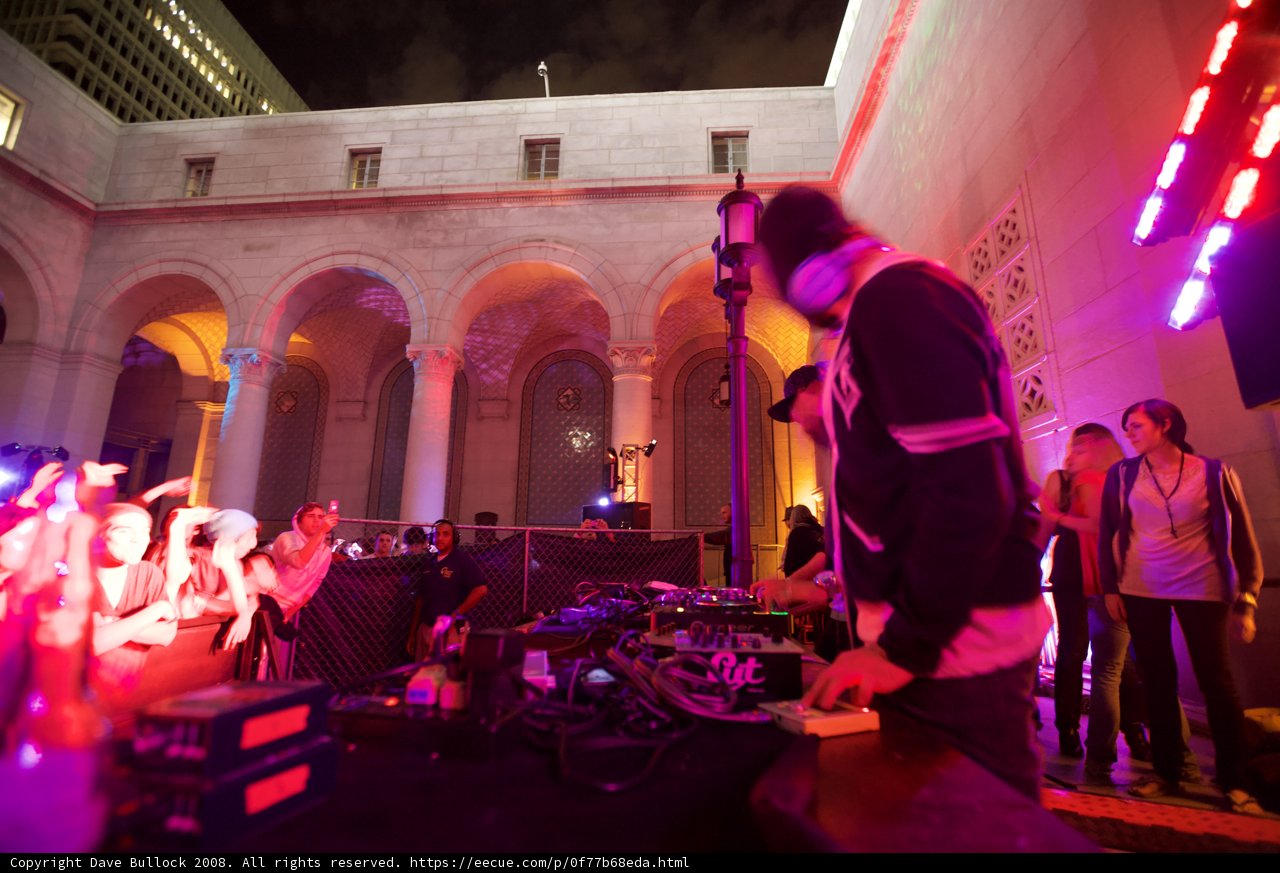 Urban Nightlife Groove
