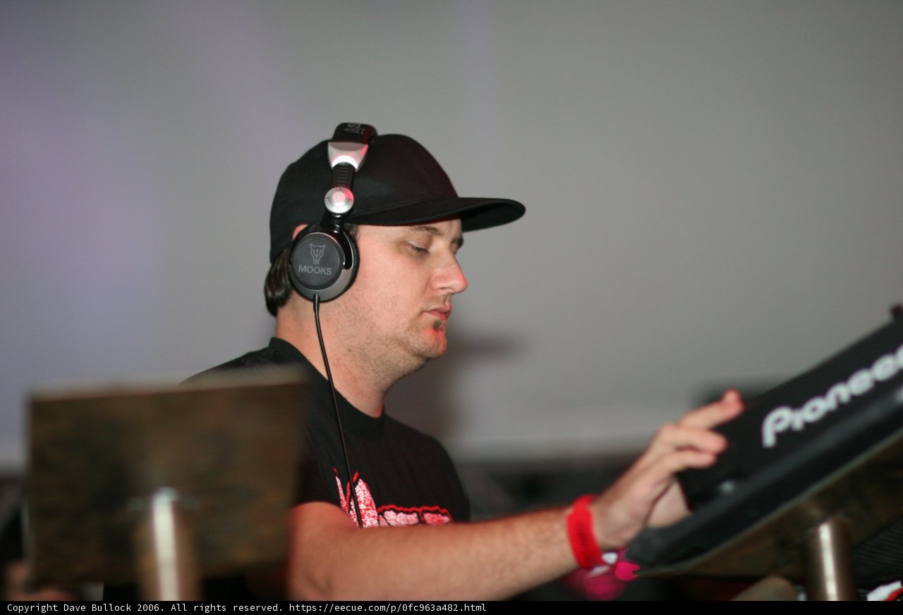 The Deejay's Groove