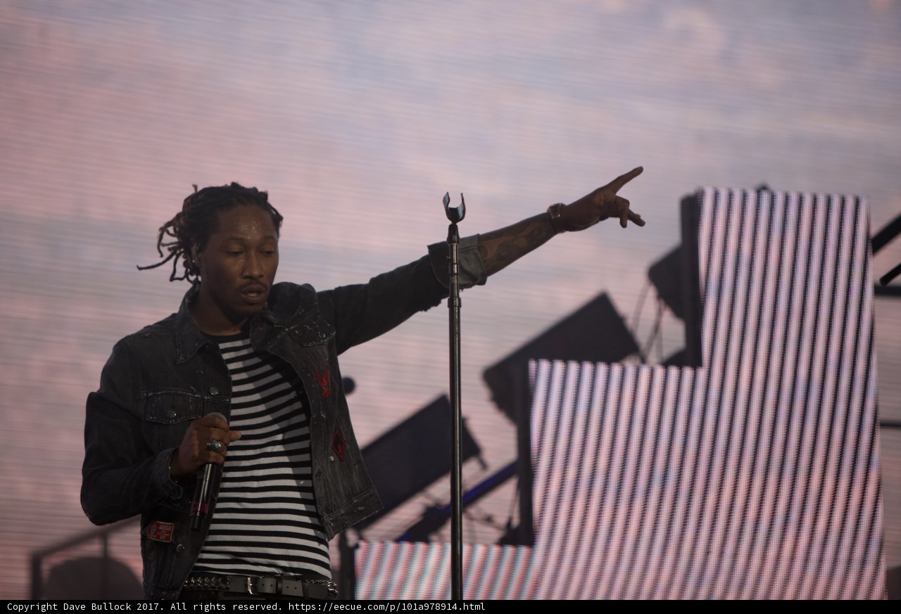 Dreadlocked Entertainer Commands Coachella Stage