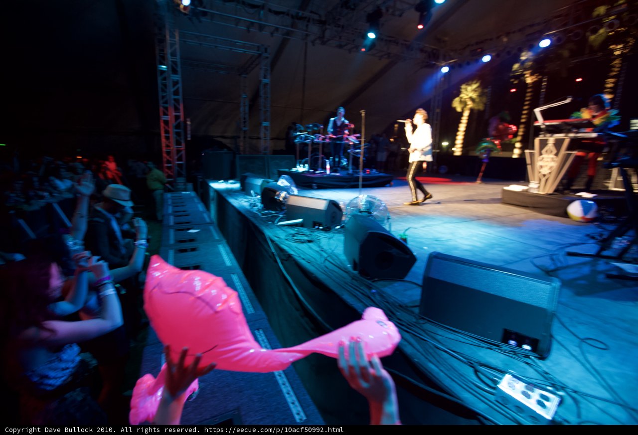 Rockin' Pink Balloon