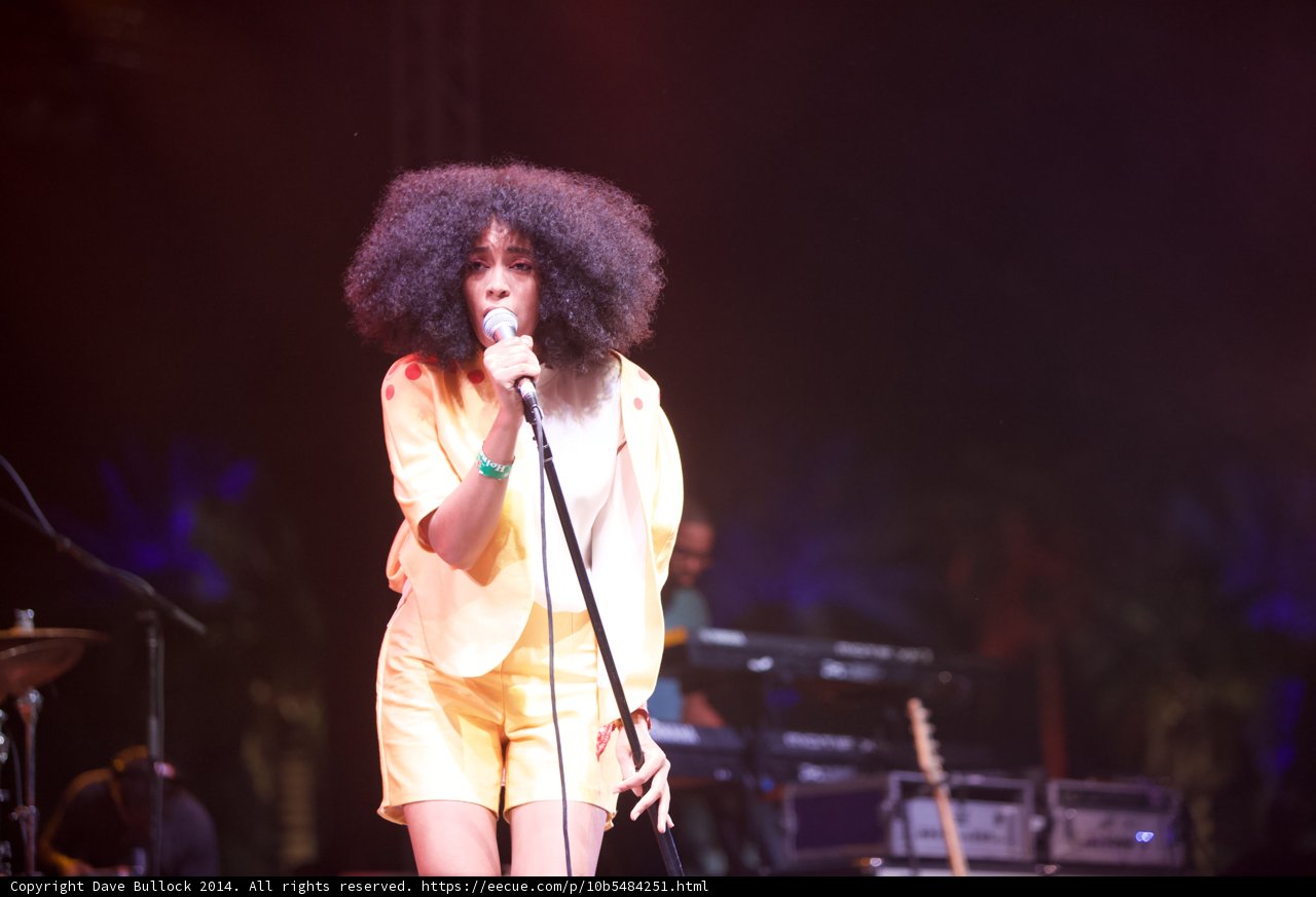 Solange Rocks the Crowd at Coachella