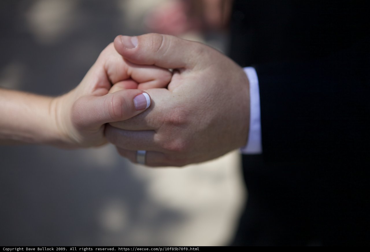 Hertz Wedding: Hand in Hand