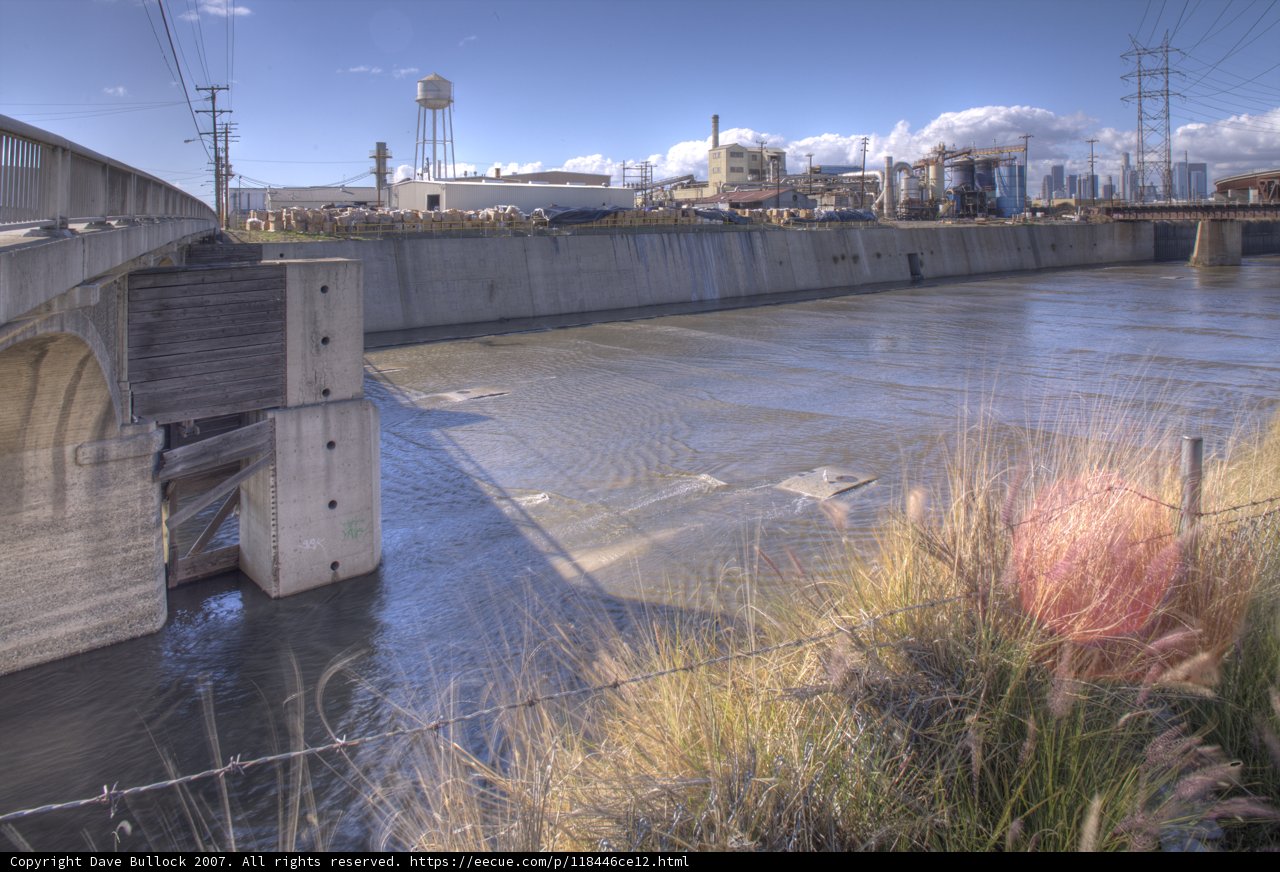Vernon Bridge over the Calm River