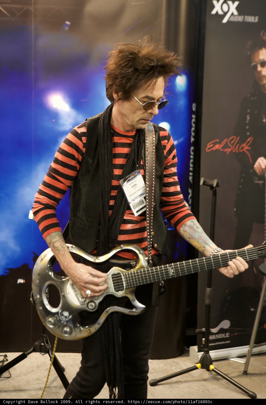 Earl Slick on the Electric Guitar