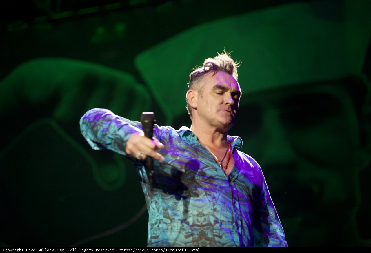 Morrissey's Electrifying Solo Performance