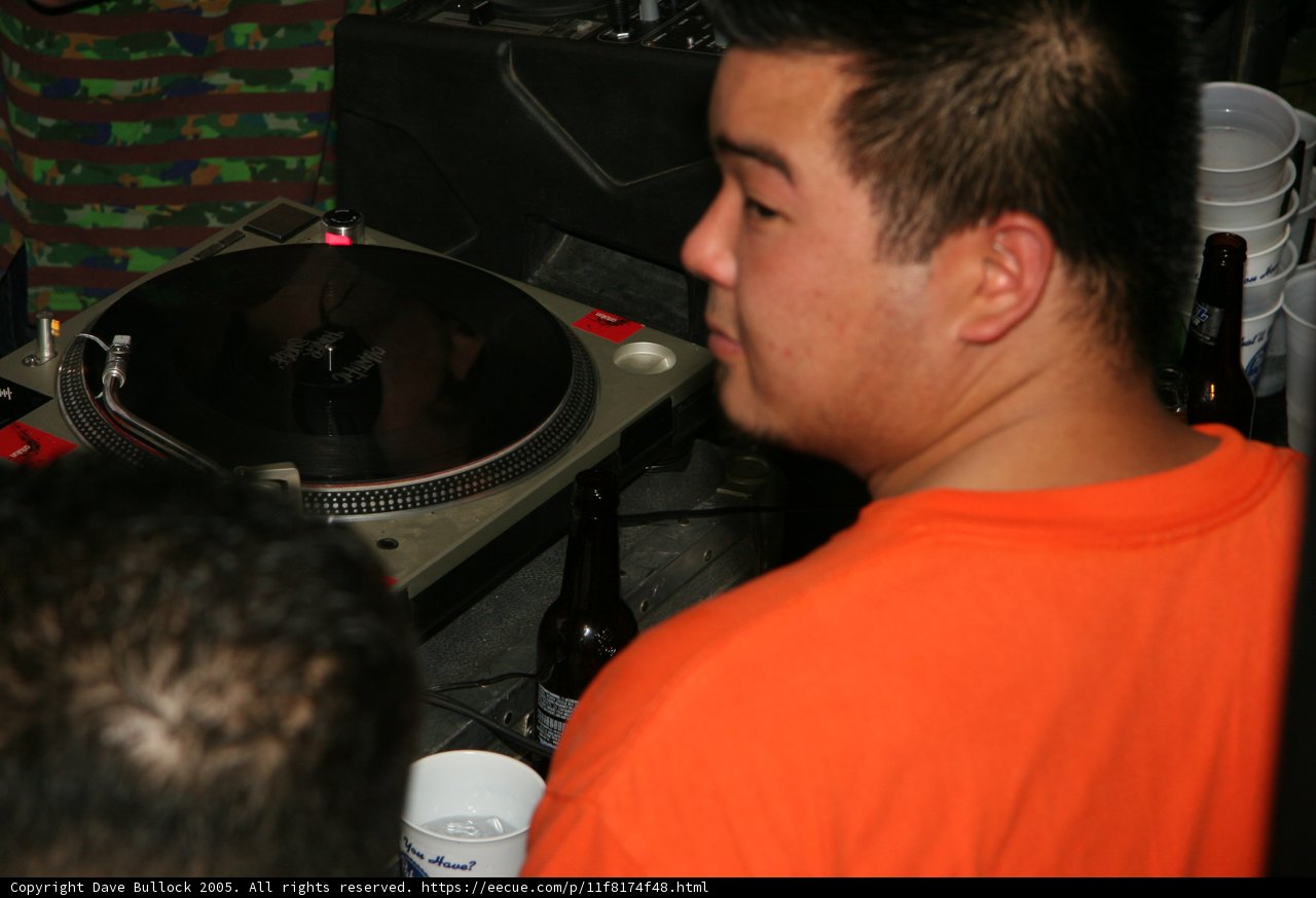 Orange-Clad Cookout