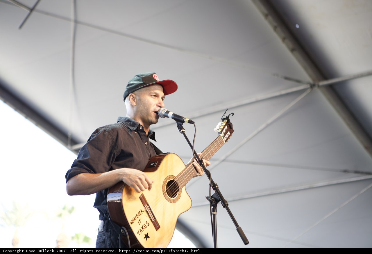 Tom Morello rocks Coachella stage