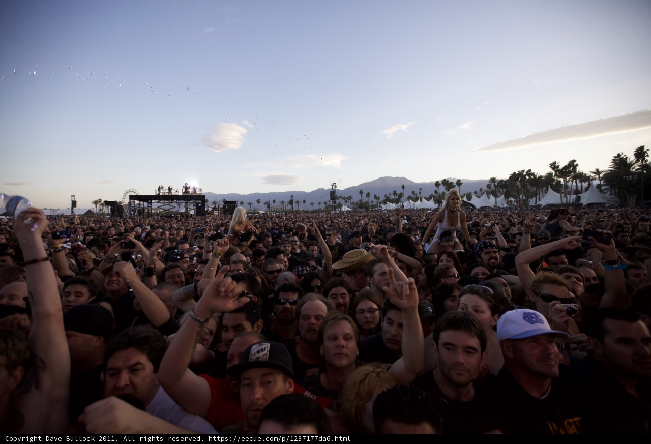 Big Four Festival Concert Crowd Goes Wild