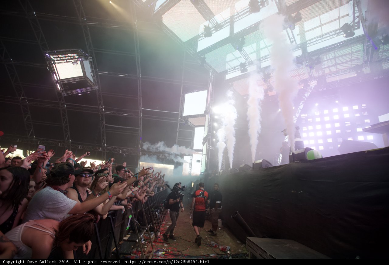 Smoke Filled Concert