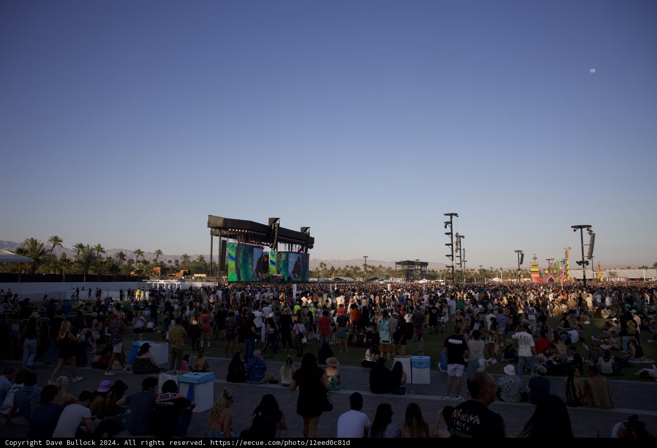 Vibrant Festival Vibes: Coachella 2024 Weekend 2