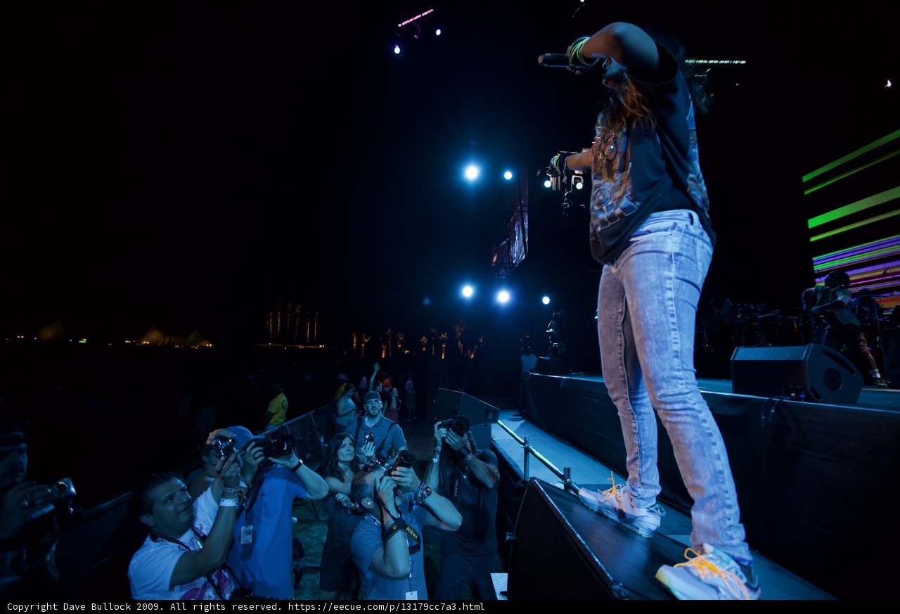 Musician Rocks the Crowd at Coachella 2009