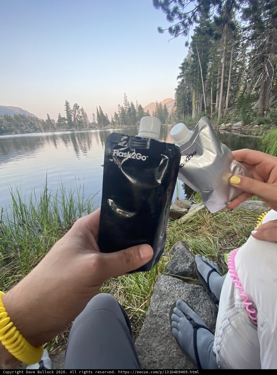 Refreshing break by the lake