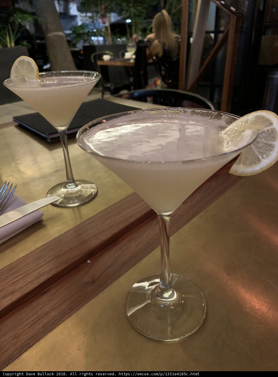 Refreshing Cocktails with a Slice of Citrus