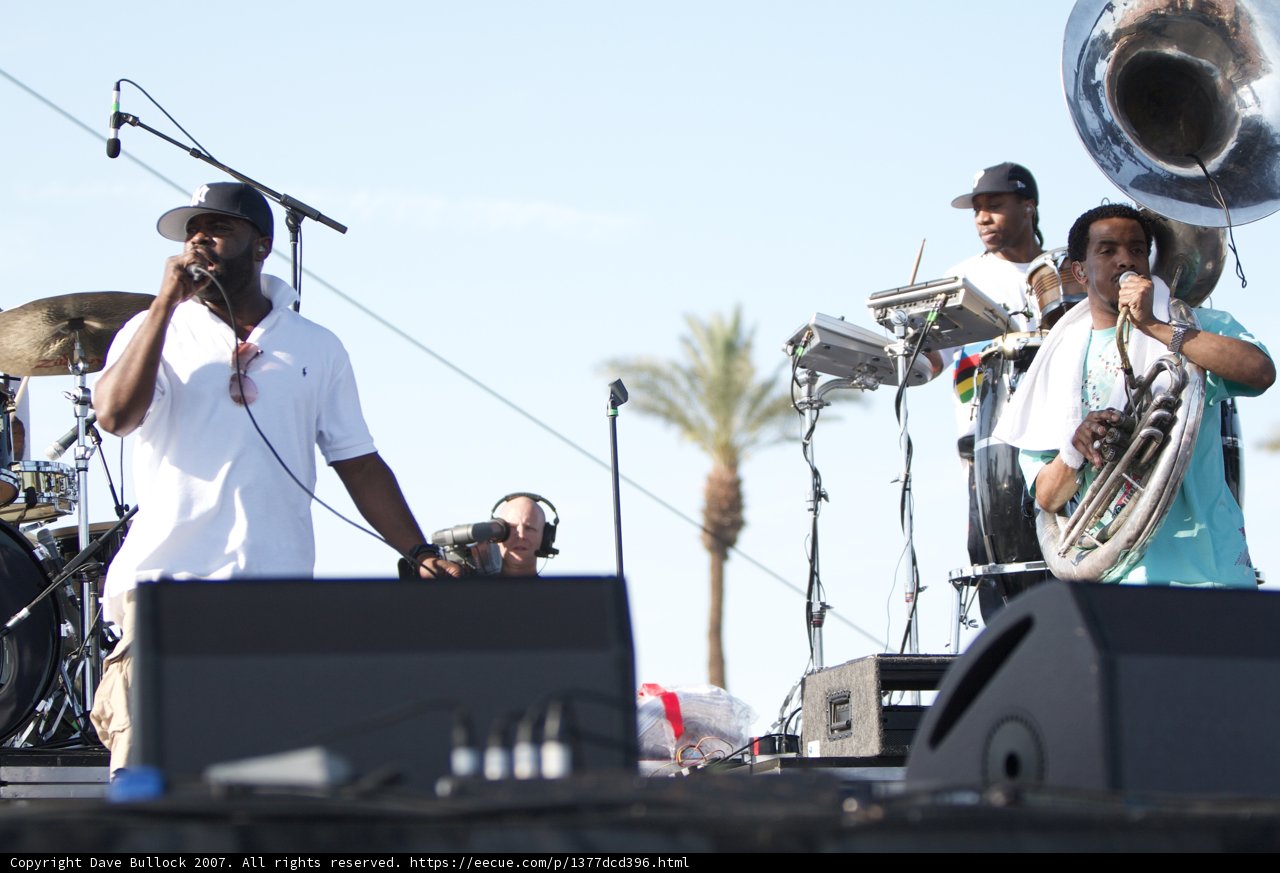 Black Thought electrifies the crowd at Coachella 2007