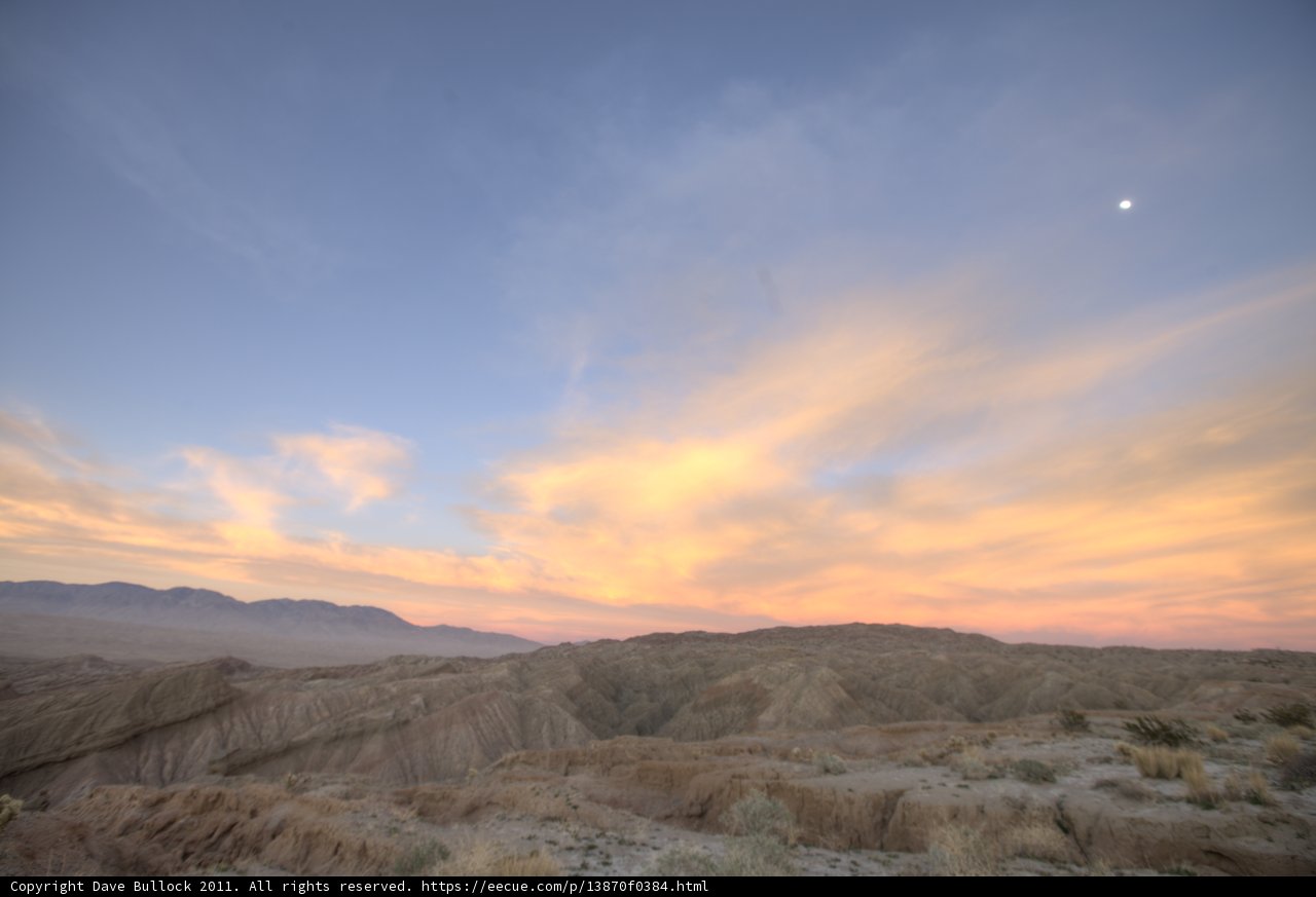 Moonrise in Anza Borrego