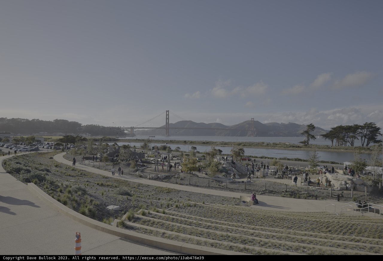 A Stunning View of the Golden Gate Bridge