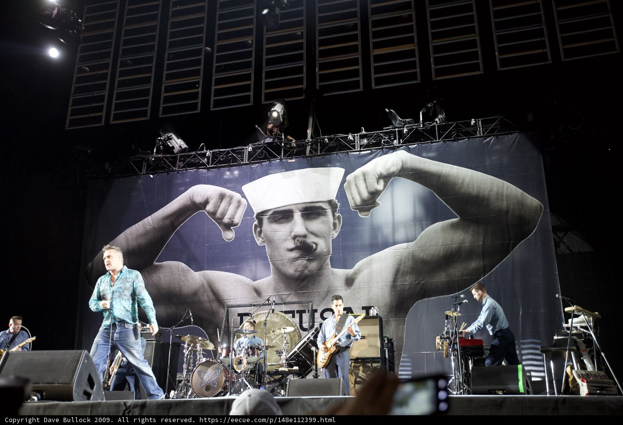 Morrissey and Boz Boorer rock the stage at Coachella 2009