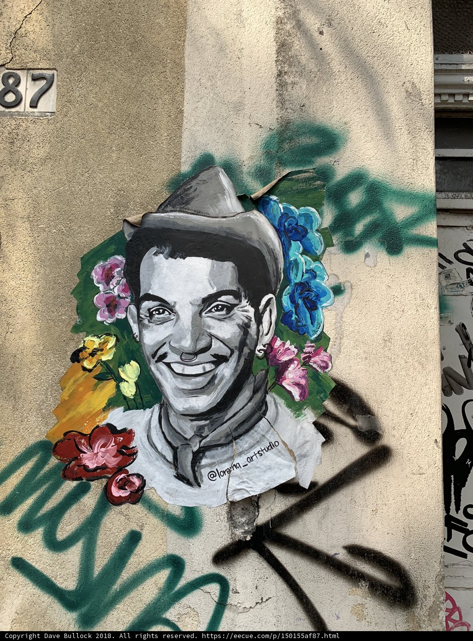 Wall Art with Tontinflas