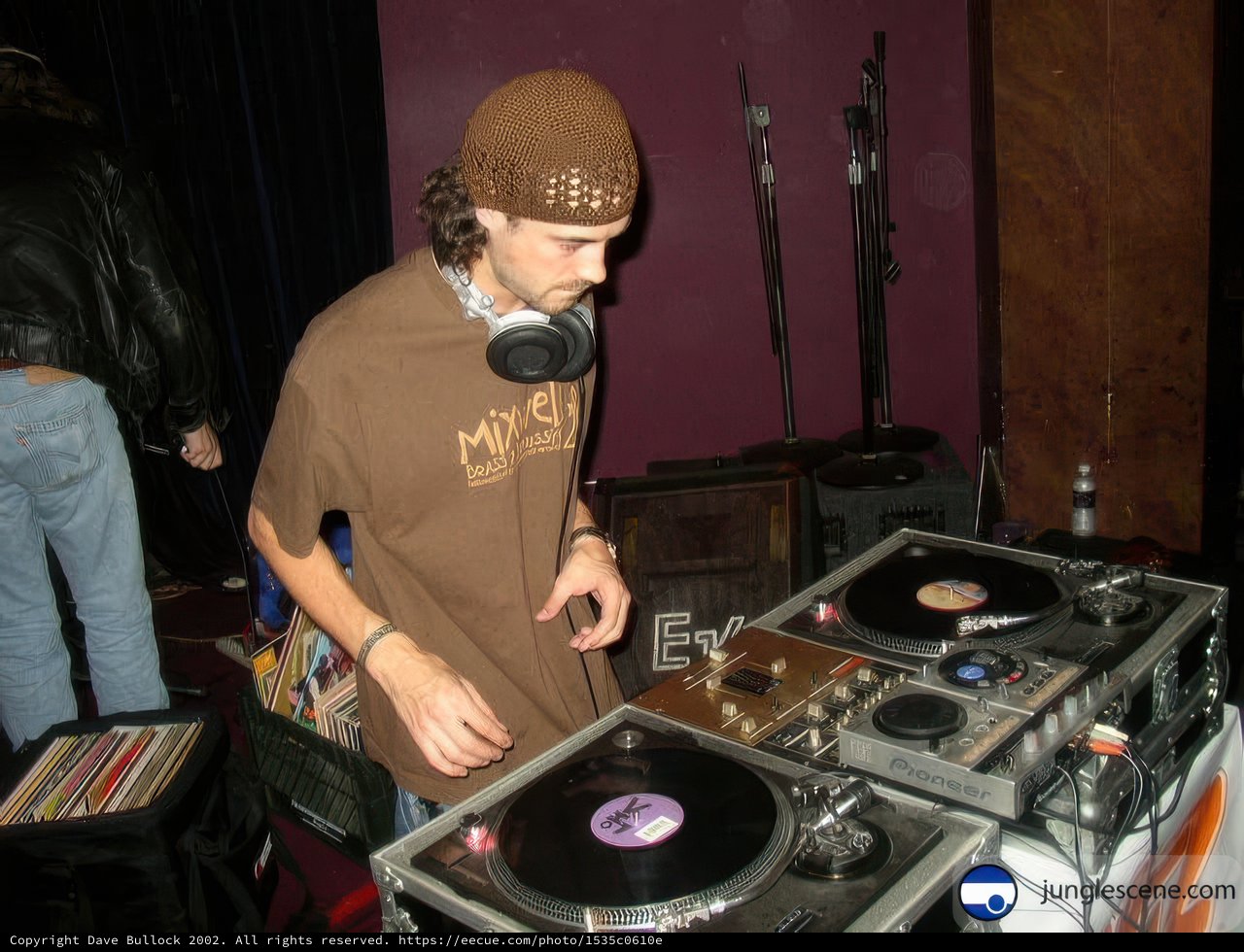Rockin' Out with the Turntable