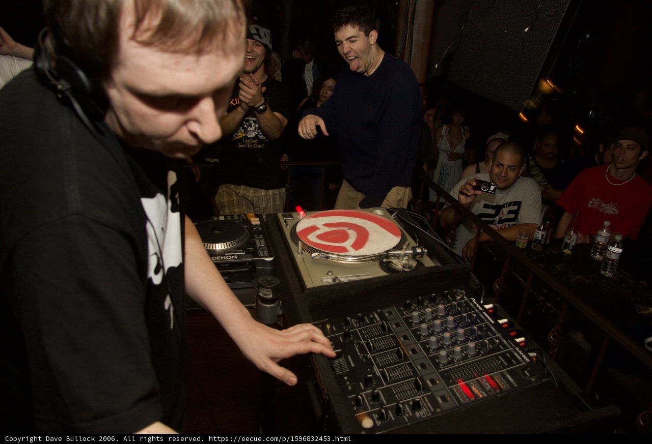 Respect Tech Itch Party with DJ Set