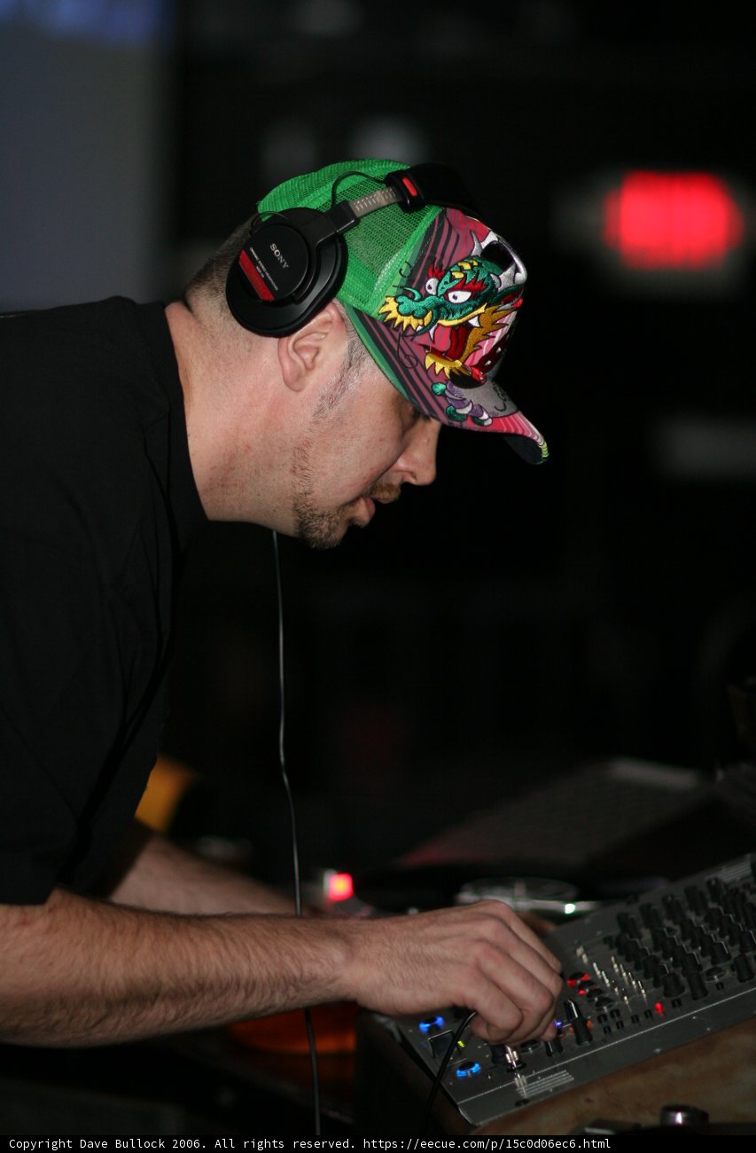 The Deejay's Groove
