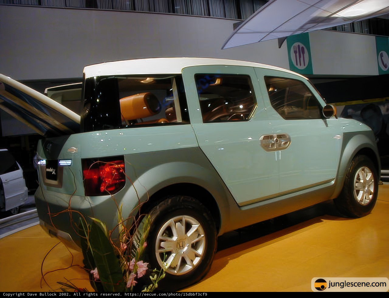Blue SUV Shines at LA Auto Show